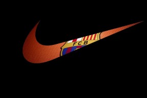 AIYOUXI.COM-独行侠内外线配合默契击退来犯之敌，独行侠防守